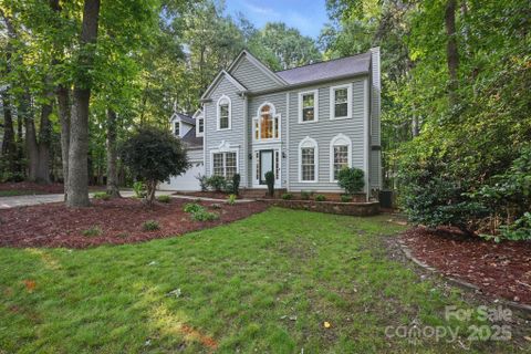 8805 Deerland Court