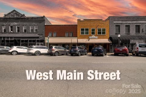 562 W Main Street