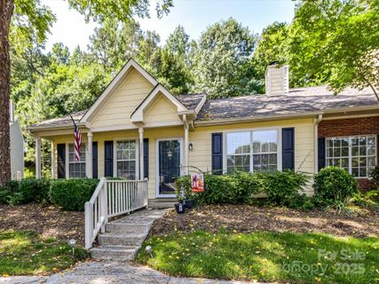 9337 Four Mile Creek Road sold home in Arbourgate Meadows, Charlotte, NC