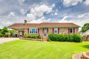 3903 Graywood Drive sold home in Gastonia, SC