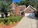 15811 Burlingame Drive sold home in Huntersville, SC