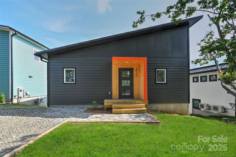 312 Emma Road sold home in Green Path Commons, Asheville, NC