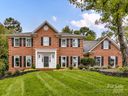 1210 Ilsemont Place sold home in Matthews, SC