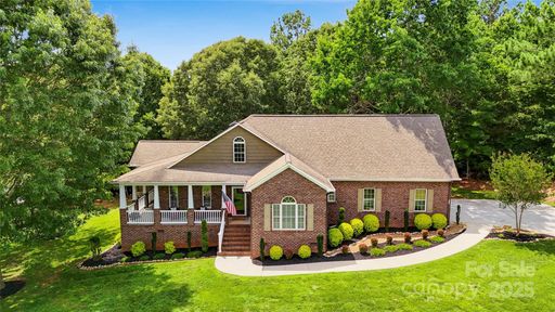 234 Rivercliff Drive