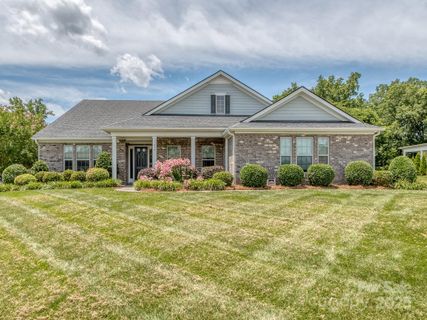 314 Candella Drive sold home in Candella, Matthews, NC