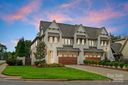 6242 Creola Road sold home in Charlotte, SC