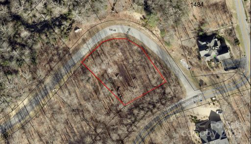 9999 Red Bud Lane active home in Somersby Park, Laurel Park, NC