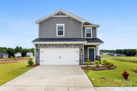 415 Luna Lane