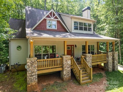 389 Manna Way sold home in Cane Creek Ridge, Sylva, NC