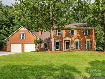113 Foxfield Lane
