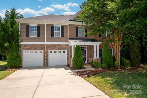 8909 Savannah Road sold home in Litchfield Village, Harrisburg, NC