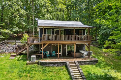 37 Poplar Drive sold home in Line Runner Ridge, Rosman, NC
