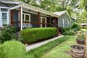 5916 Indian Brook Drive sold home in Matthews, SC
