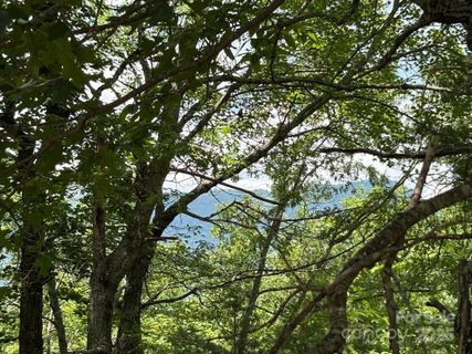 Lot 34 N Oakwood Drive active home in Linville Mountain Acres, Marion, NC
