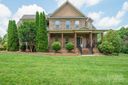 8137 Caliterra Drive sold home in Charlotte, SC