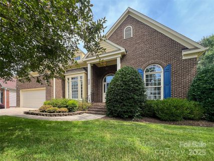 6507 Fairway Point Drive