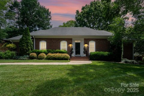 935 Trentle Court