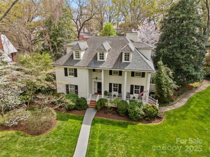 1579 Queens Road