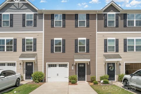 706 Dillon Way sold home in Glynwood Forest, Fort Mill, SC