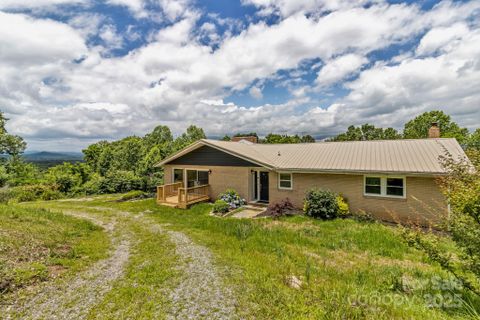 41 Remembrance Ridge sold home in Butt Mountain Estates, Flat Rock, NC