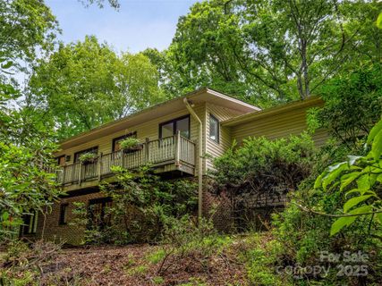 1026 Campbell Drive