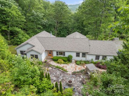 253 Sandy Lane