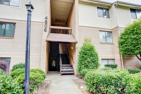 4806 Spring Lake Drive sold home in Spring Lake, Charlotte, NC