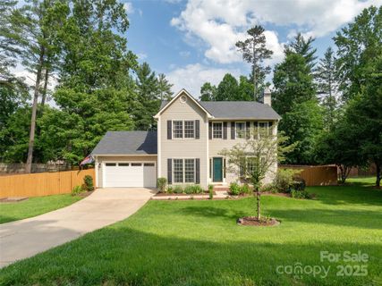 502 Windsor Forest Court sold home in Windsor Forest, Fletcher, NC