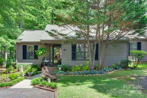 353 Tall Oaks Trail
