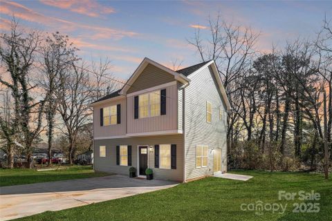 1117 Thayer Glen Court sold home in Northway At Echo Glen, Charlotte, NC
