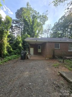 2433 Eargle Road sold home in Allen Hills, Charlotte, NC