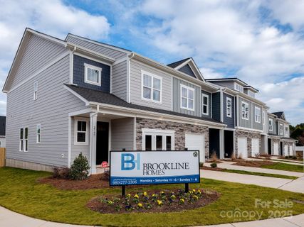 2505 Ruby Dixon Crossing Drive active home in Ruby Dixon Crossing, Gastonia, NC