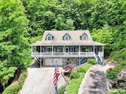 28 Mountain Breeze Drive