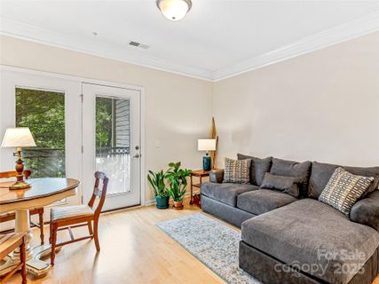 726 Appeldoorn Circle sold home in The Grove At Appeldoorn, Asheville, NC