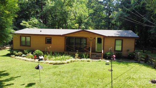 5832 Thompson Road sold home in Springlake, Charlotte, NC