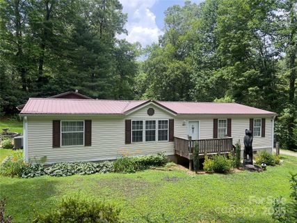 800 Turkey Pen Gap Road sold home in Turkey Pen Gap, Horse Shoe, NC