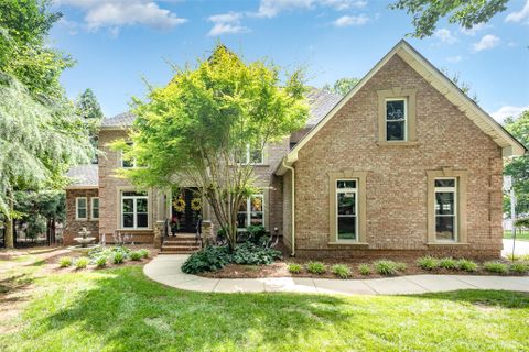 174 Hickory Hill Road sold home in Gibbs Cove, Mooresville, NC