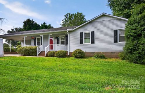 5445 Creekwood Drive sold home in Spring Valley, Salisbury, NC