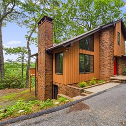 285 Fairway Loop