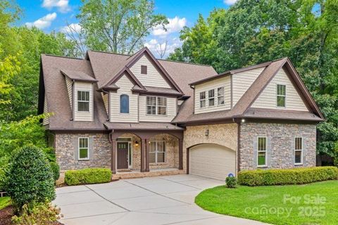 1727 Mineral Springs Road pending home in The Landing, Lake Wylie, SC