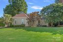 15724 Eagleview Drive sold home in Charlotte, SC