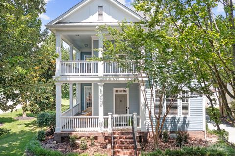 15838 Trenton Place Road sold home in Birkdale Village, Huntersville, NC