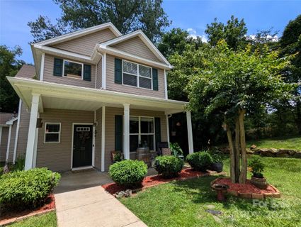 725 Chelton Lane sold home in Steele Meadows, Fort Mill, SC