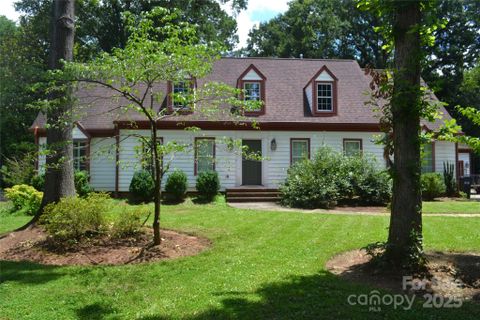 2501 Handley Place sold home in Governors Square, Charlotte, NC