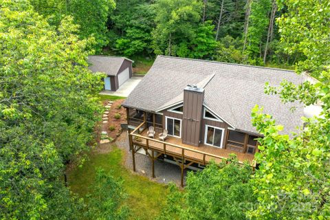 55 E Lake Drive sold home in Flat Top Mountain, Fairview, NC