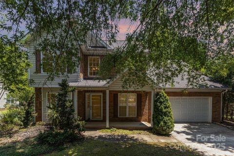 2001 Enderbury Drive