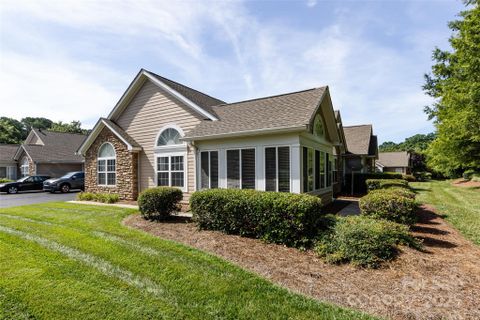 6811 Ledgestone Place sold home in Trellis Pointe, Charlotte, NC
