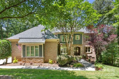 10007 Hillspring Drive