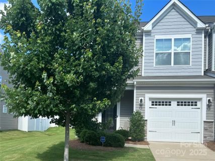 15005 Savannah Hall Drive sold home in Savannah Townhomes, Charlotte, NC