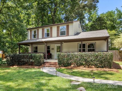 911 Munday Court sold home in Sardis Oaks, Charlotte, NC
